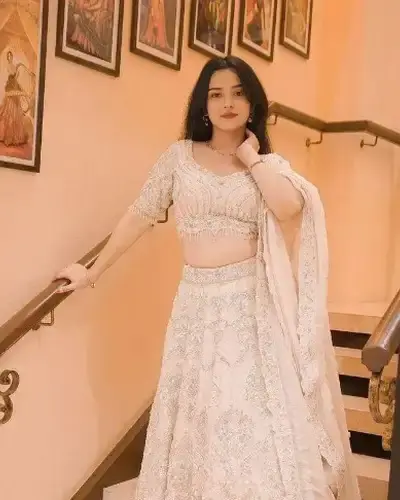 Escort Bhuvanagiri